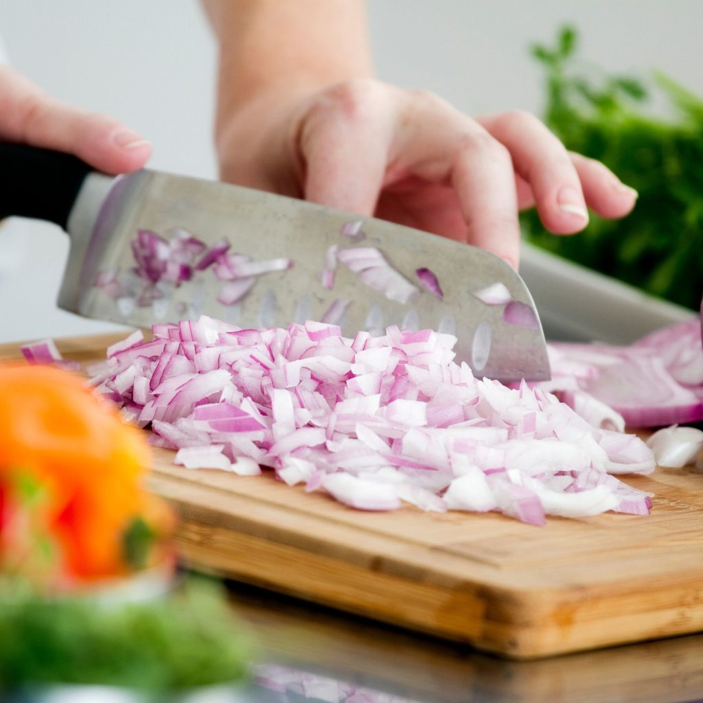 why do onions make you cry